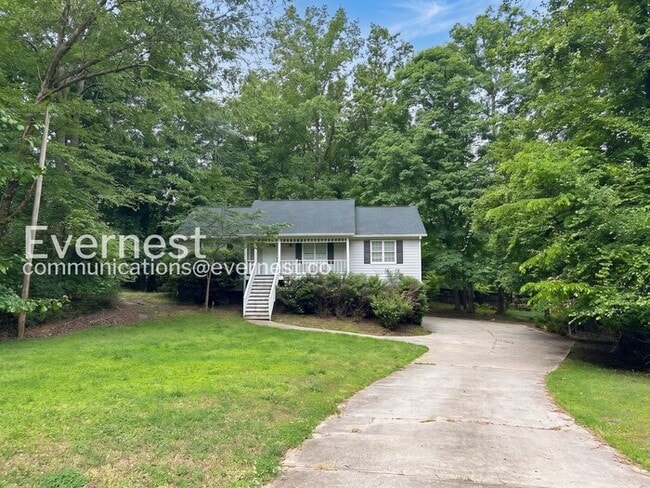 Building Photo - 323 N Briar Ridge