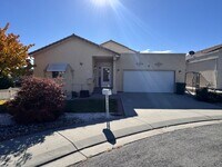 Building Photo - Fully Furnished 3Bed, 2Bath, 2Car Garage in Grand Junction City!!!!