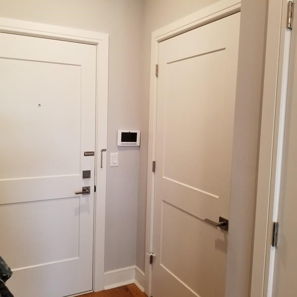 Building Photo - 3 Perrine Ave