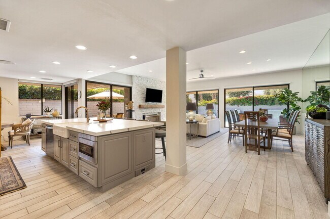 Building Photo - 76 Princeton Dr