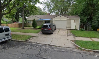 Building Photo - 3 Bdr Large Single Family House in a Nice ...