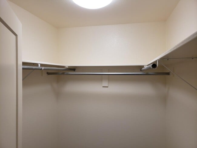 Building Photo - 103 Corine St