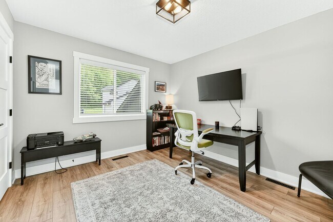 Building Photo - 5411 Destination Ln