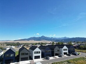 Building Photo - V-Trust Scenic Trail