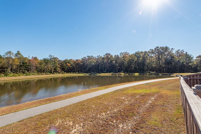 Building Photo - 3 Bedroom 2.5 Bath Single Family Home in P...