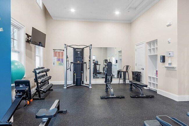 Building Photo - 320 Middlesex Ave