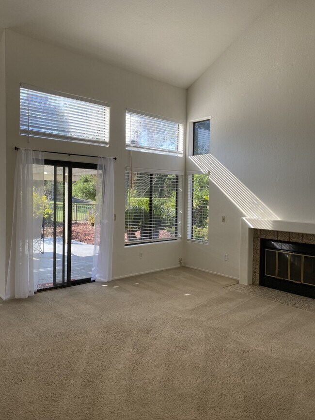 View of yard from front room - 15928 Caminito Aire Puro