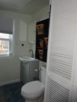 Building Photo - 83 Shore Ave