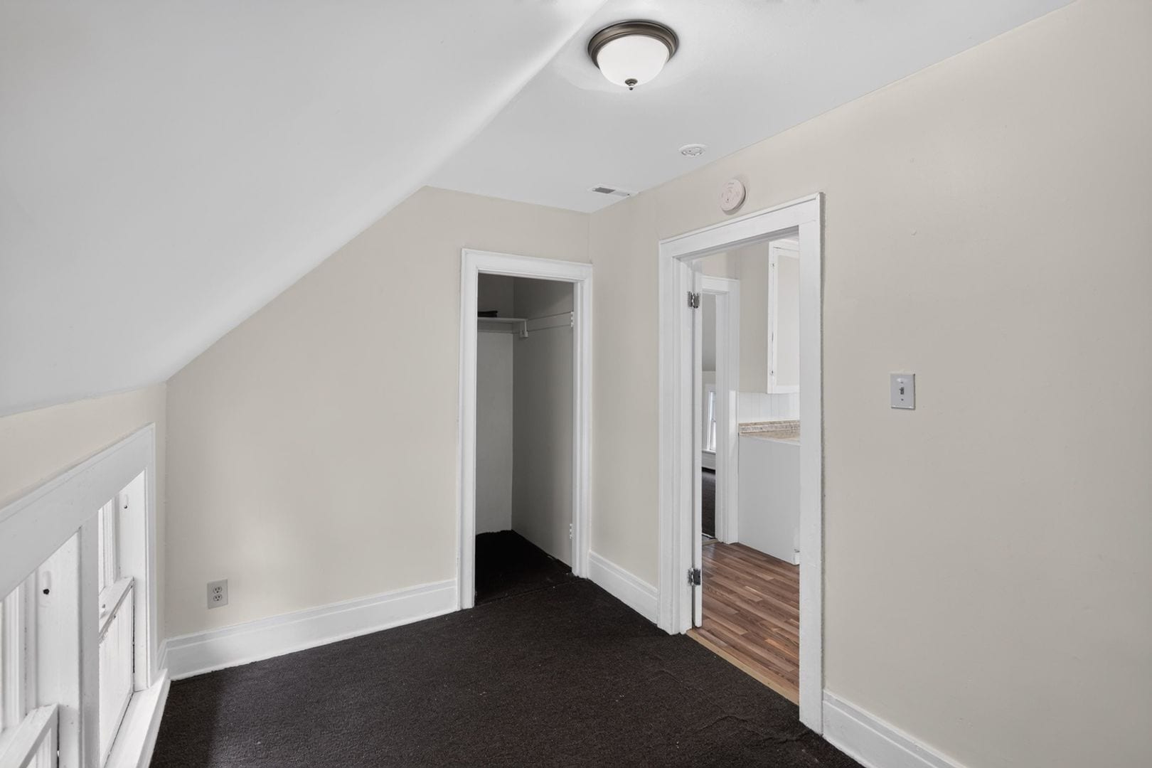 Building Photo - 97 Kilhoffer St