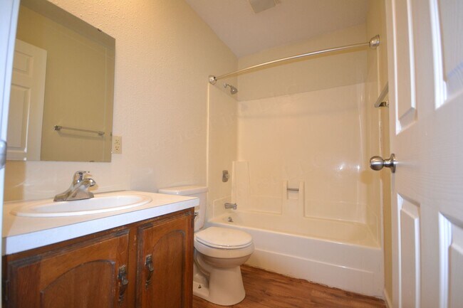 Building Photo - Marionville Southview I Apartments