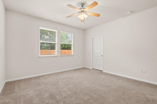 Building Photo - 4512 Arques Ave