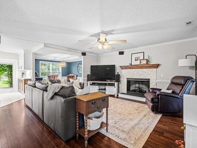 Building Photo - Bridlewood Subdivision!