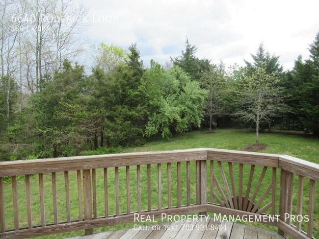 Building Photo - 6640 Roderick Loop