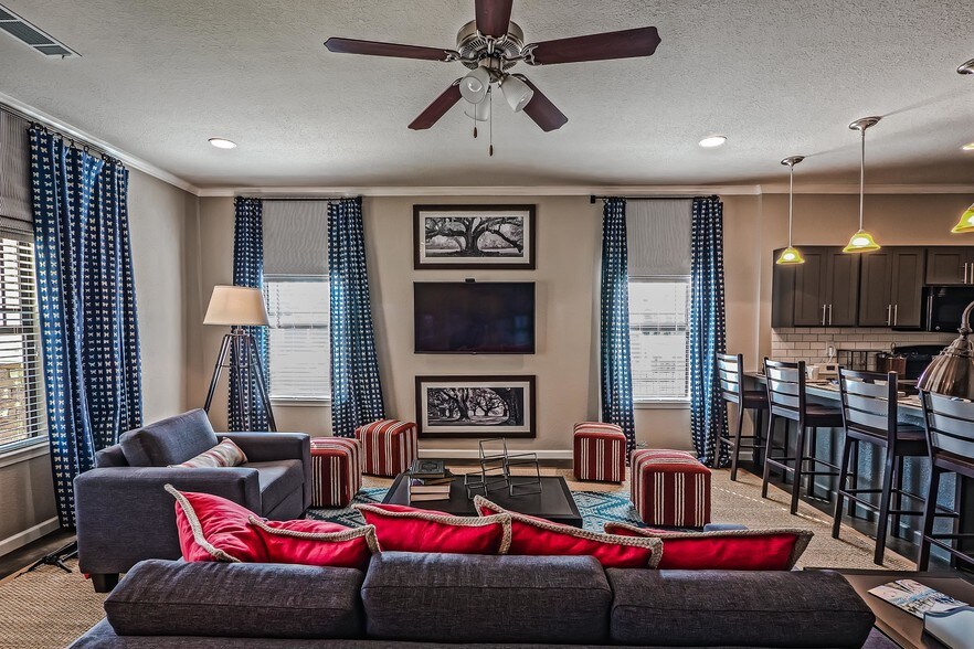 1900 Ikon - Athens, GA | Apartment Finder