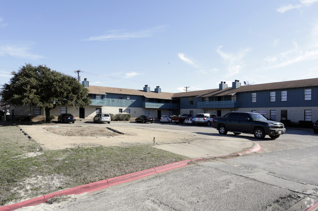 Primary Photo - Steven's Point Apartments