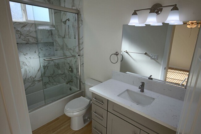 Building Photo - Spring Valley 4-Bedroom Home - Completely remodeled