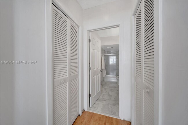 Building Photo - 1950 S Ocean Dr