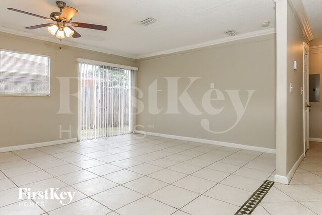 Building Photo - 8170 SW 6th Ct