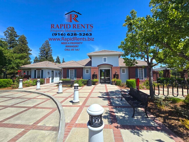 Building Photo - 4900 Trouville Ln