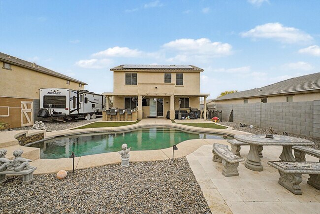 Building Photo - 18235 W Ida Ln