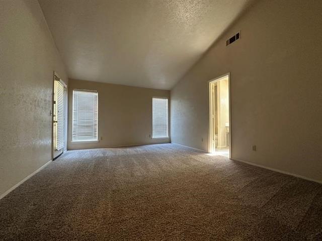 Building Photo - 1900 Tree House Ln