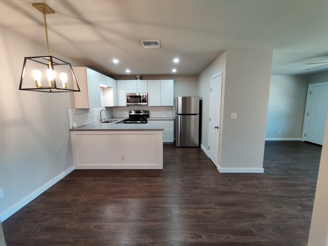 Kitchen & Dining Area - 1814 26th St W