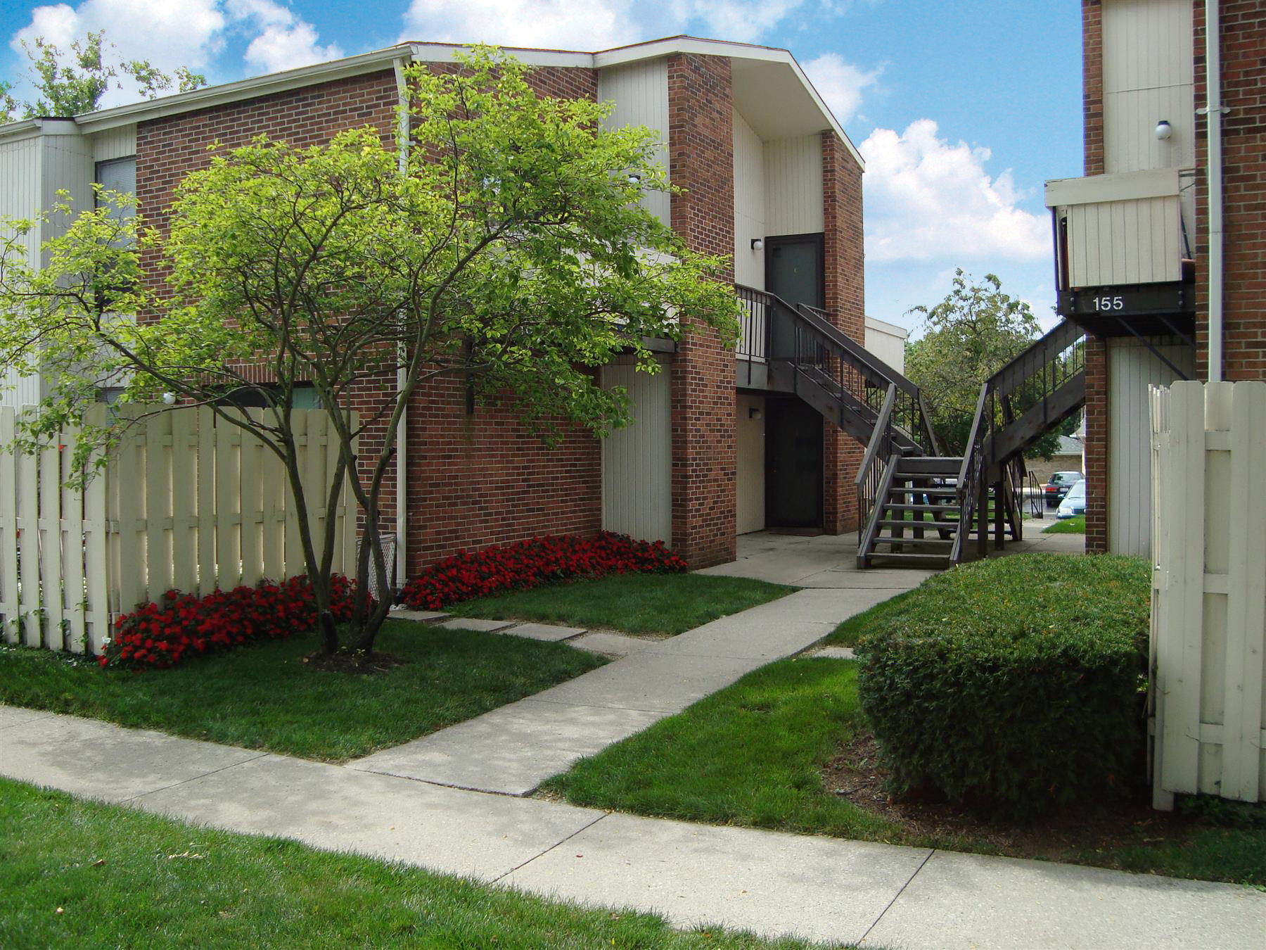 Building Photo - Stratford Town Apartments