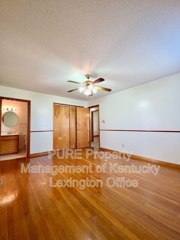 Building Photo - 3449 Colonel Rd