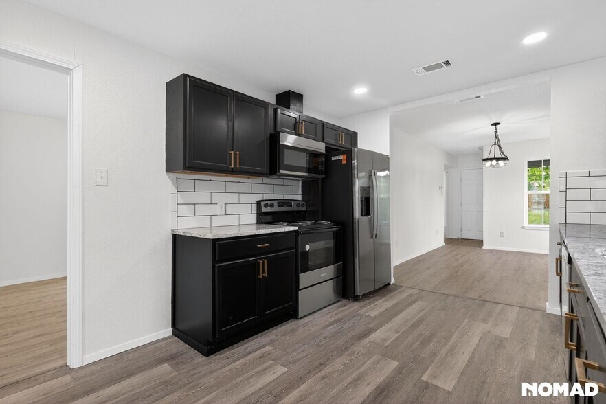 Building Photo - 2601 Flint Ave