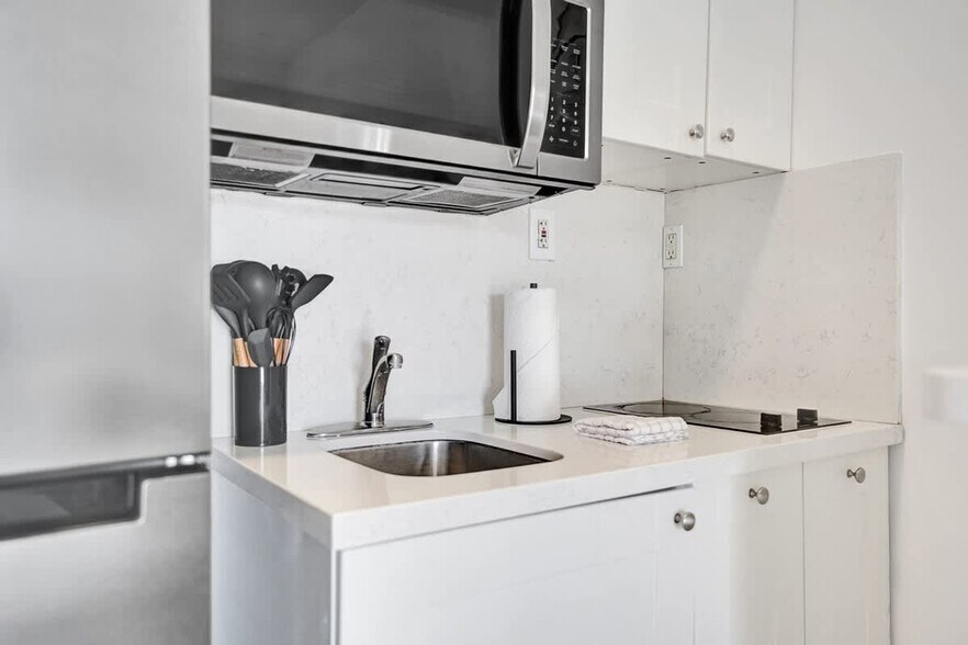 Building Photo - 901 N Federal Hwy