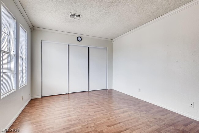 Building Photo - 6506 Ironbark Ln