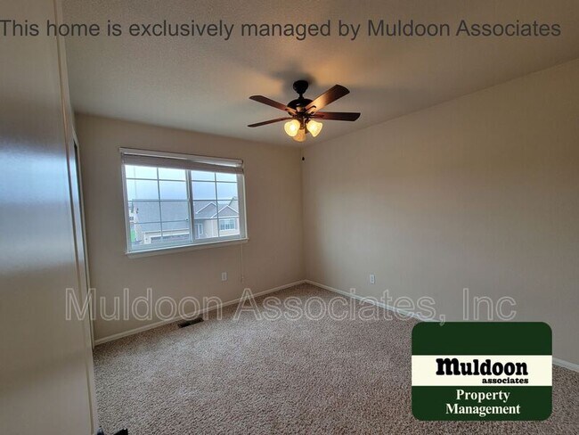 Building Photo - 6052 San Mateo Dr
