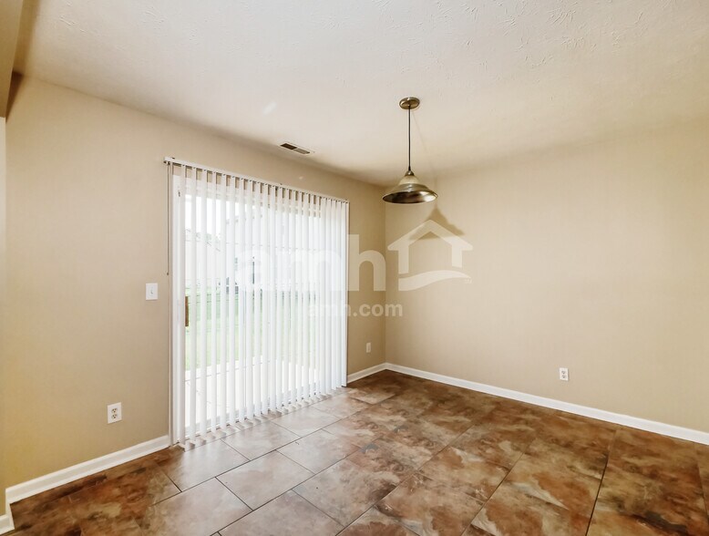 Building Photo - 8164 Alamosa Dr