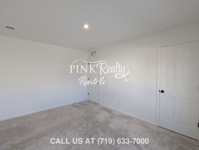 Building Photo - 8021 Buffalo Horn Dr