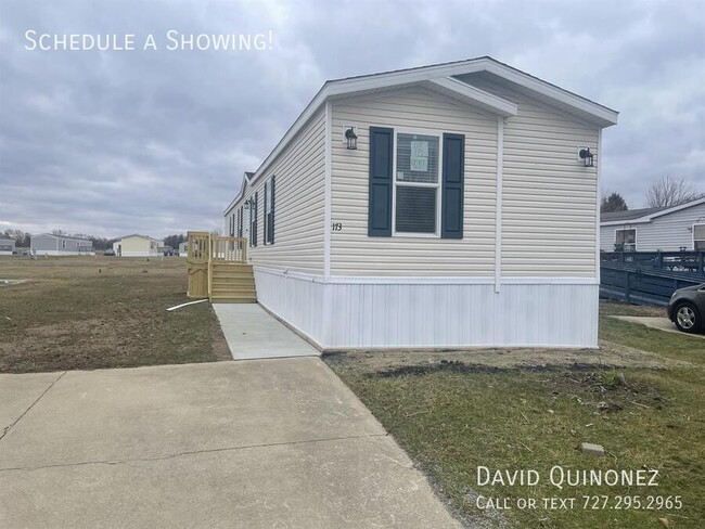 Building Photo - 701 Mill St