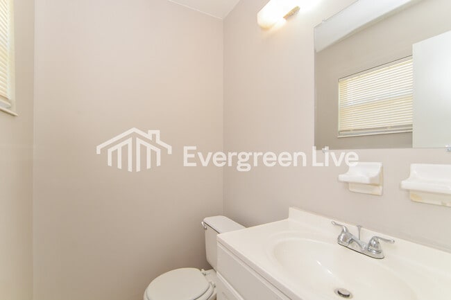 Building Photo - 3206 Dragoon Pl