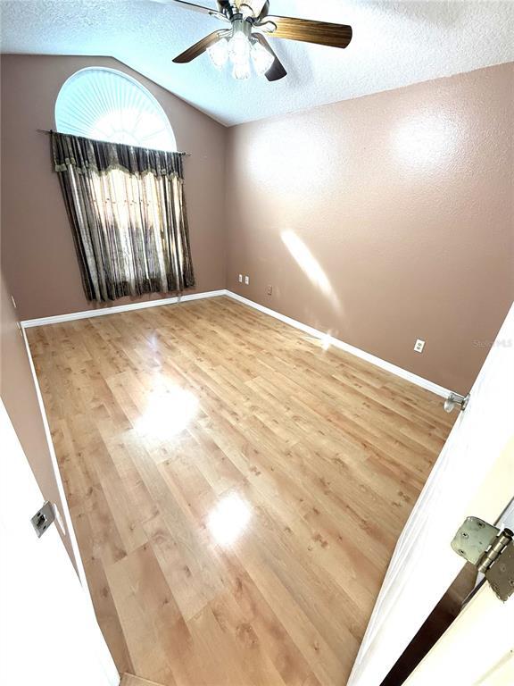 Building Photo - 9217 Valencia Palms Dr