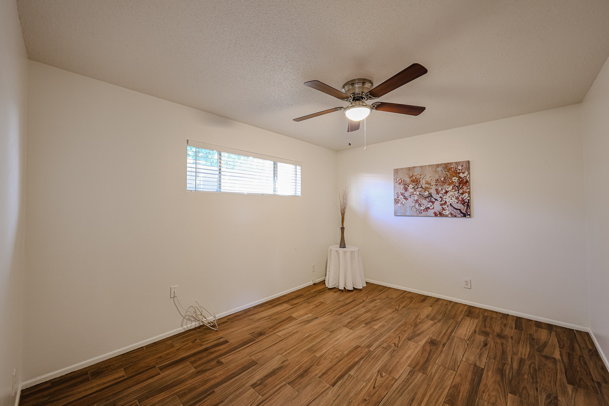 Large Second bedroom - 3022 N 37th St