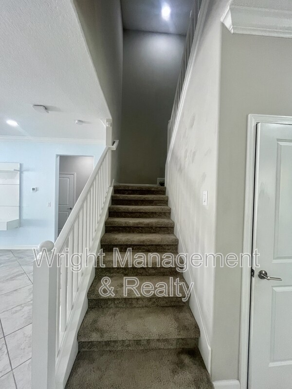 Building Photo - 25149 Lambrusco Loop