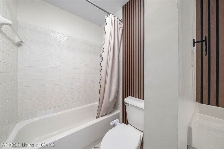 Building Photo - 3021 S 96th St