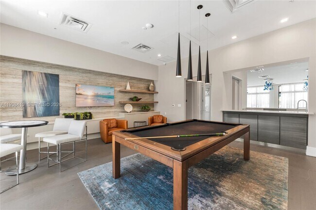 Building Photo - 8279 NW 43rd St