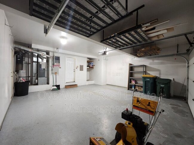 Building Photo - 2421 Asterion Cir