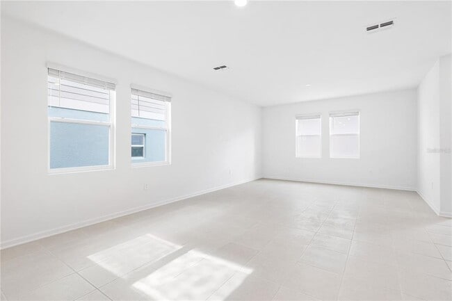 Building Photo - 6008 Zen Wy