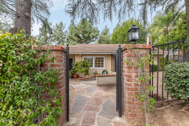 Building Photo - 5209 Alta Canyada Rd