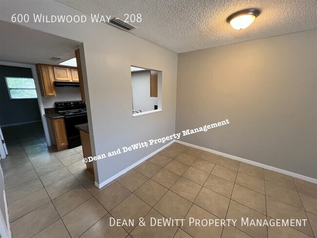 Building Photo - 600 Wildwood Way