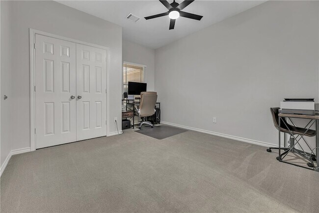 Building Photo - 3800 Black Hawk Ln