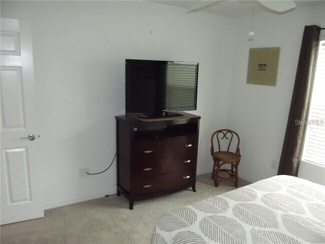 Building Photo - 2022 Chesapeake Pl