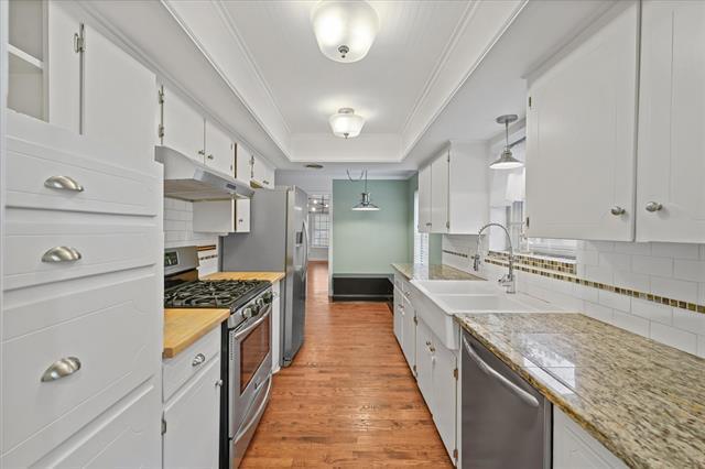 Building Photo - 10637 Lakemere Dr