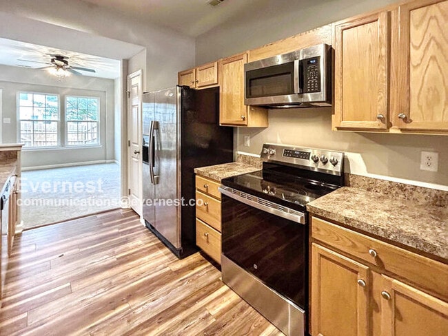 Building Photo - 125 Colter Dr