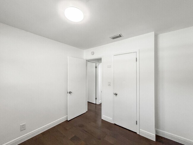 Building Photo - 506 N Missouri Ave